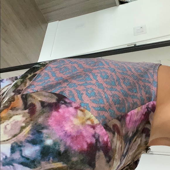 Dress - Picture 6 of 8